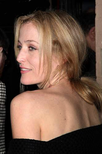 Gillian Anderson